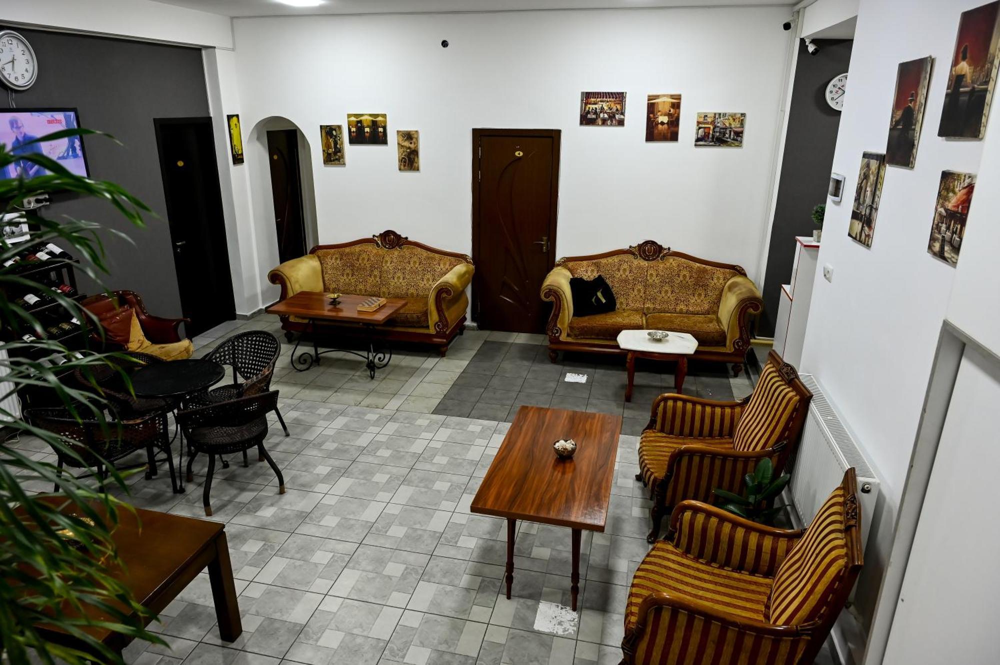 קוטאיסי Starhostel מראה חיצוני תמונה