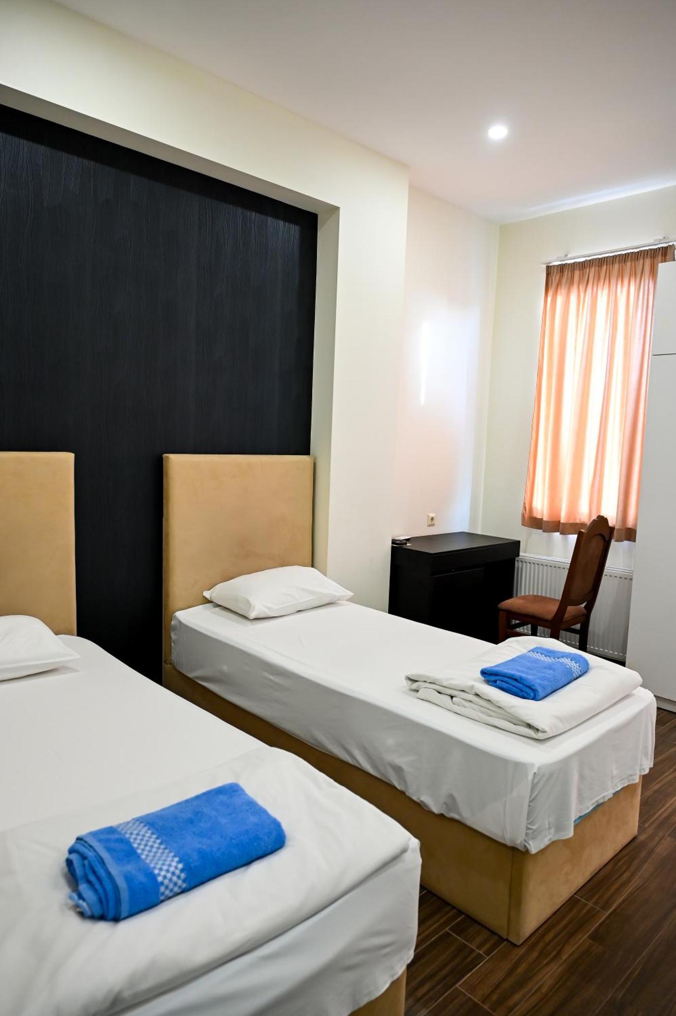 קוטאיסי Starhostel מראה חיצוני תמונה