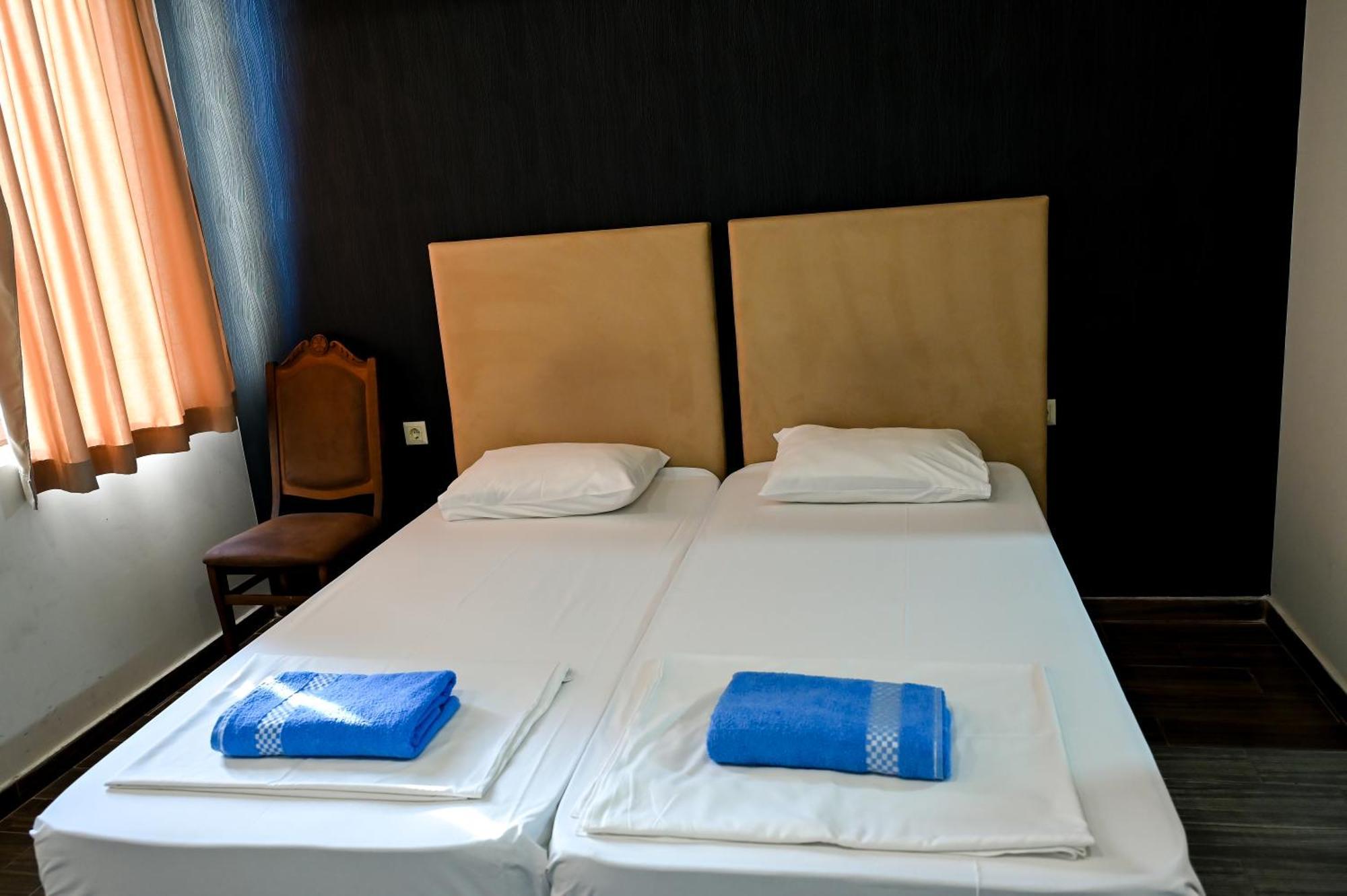 קוטאיסי Starhostel מראה חיצוני תמונה