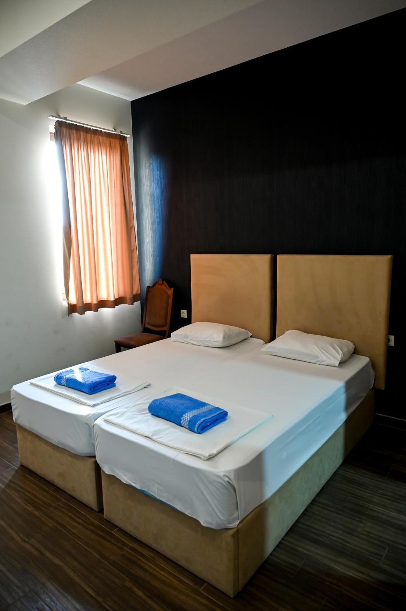 קוטאיסי Starhostel מראה חיצוני תמונה